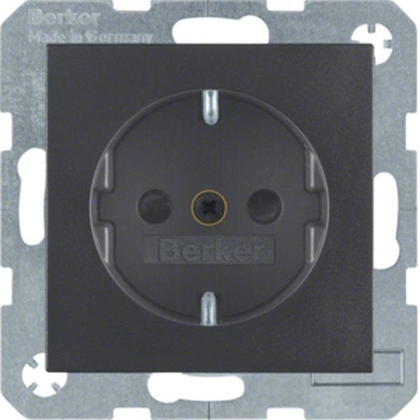 Steckdose m.erh.BS S.1/B3/7 ant BERKER 47231606 (4011334224198)